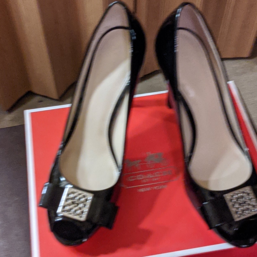 Coach Scarlet patent